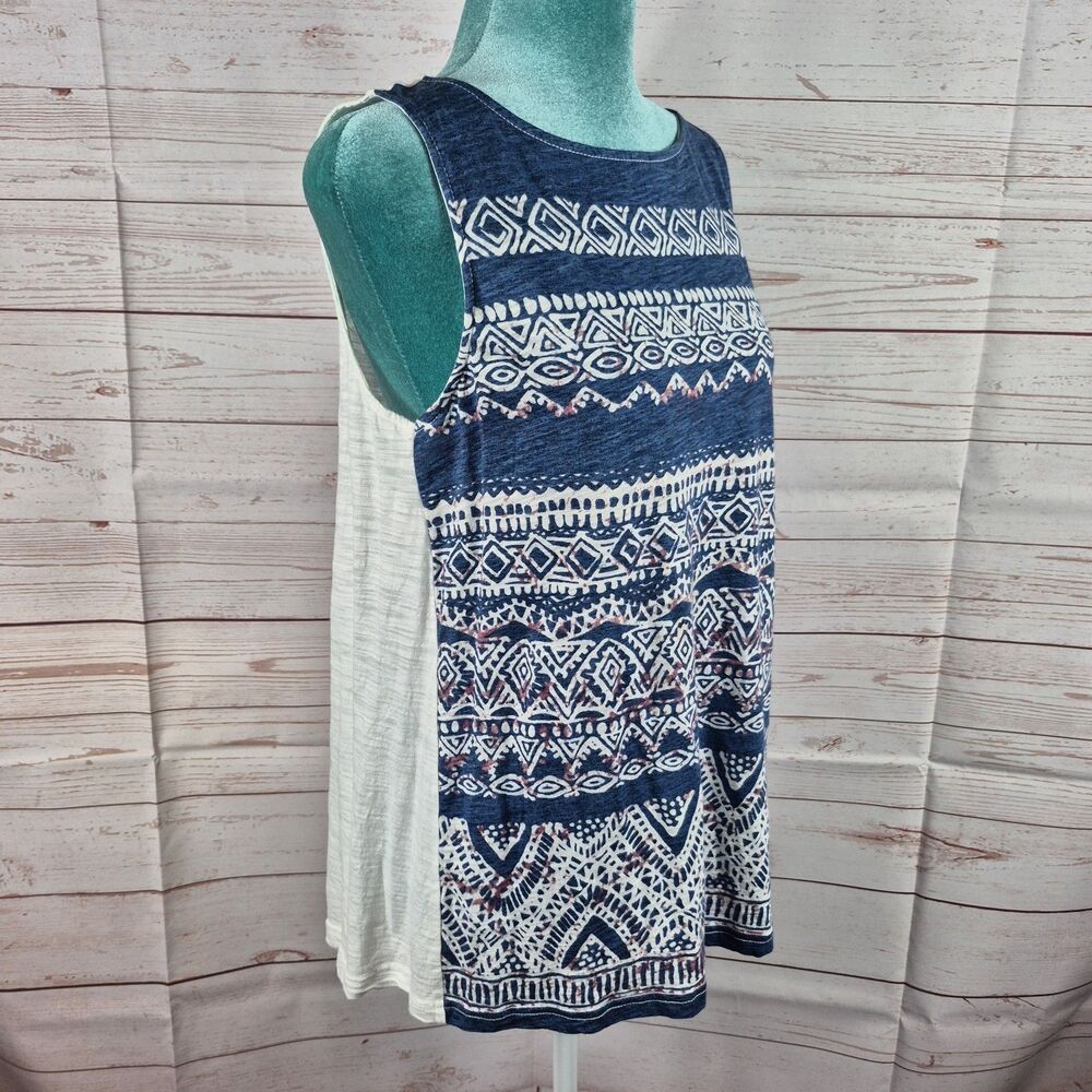 Chaps Womens Sz L Sleeveless Tunic Tank Top Blue White Aztec Print Layer Comfy